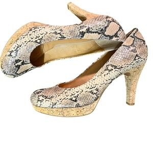 Nurture Womens Snakeskin Embossed Cork Platform Pumps Beige Tan Size 9M